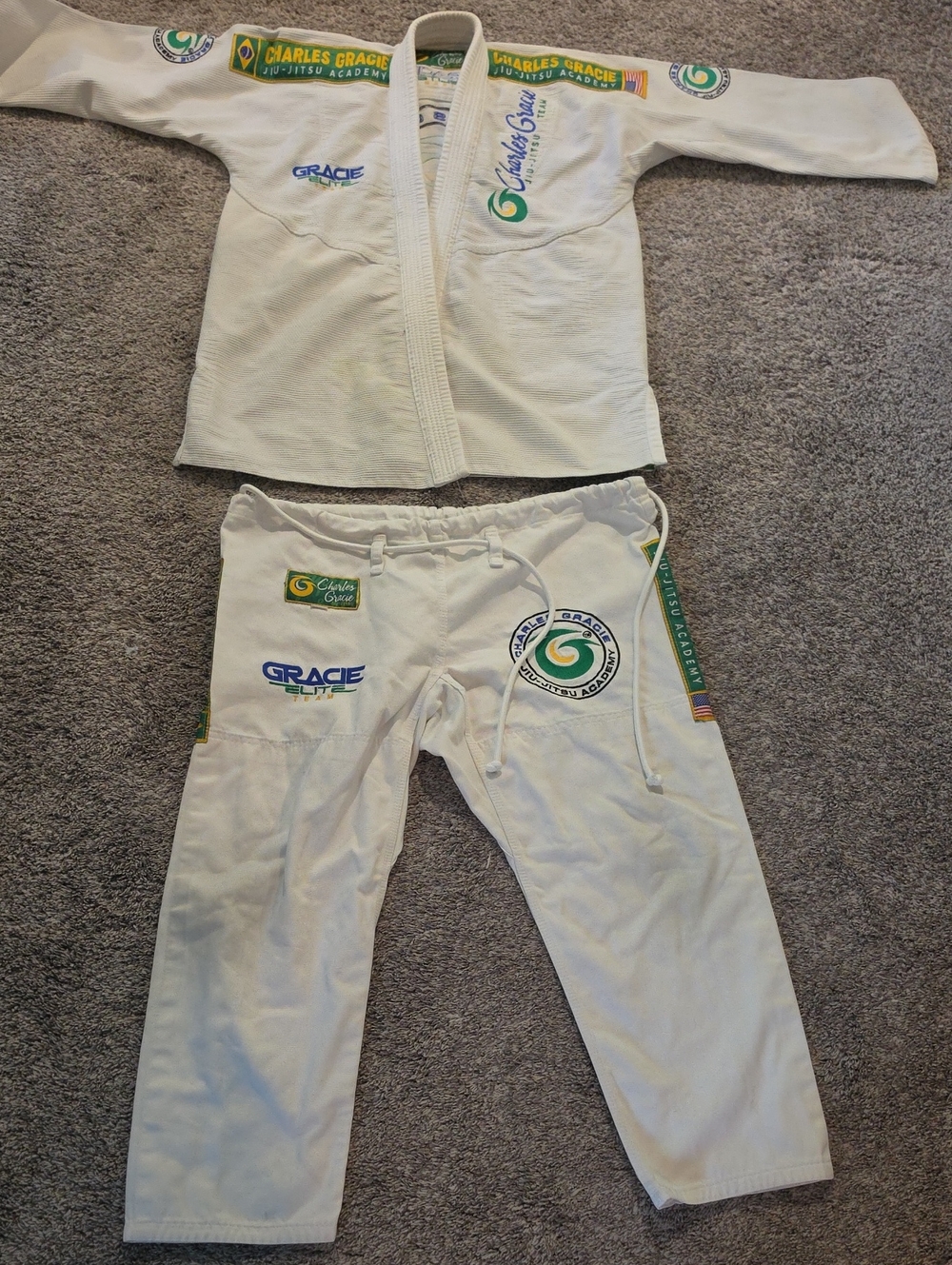 GRACIE JIU JITSU White GI